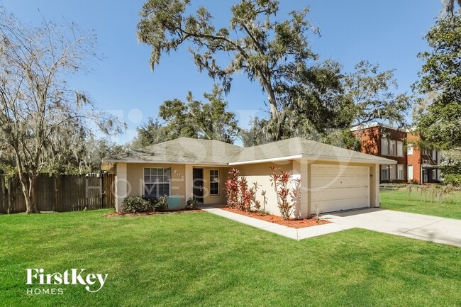 Photo - 909 S Evers St