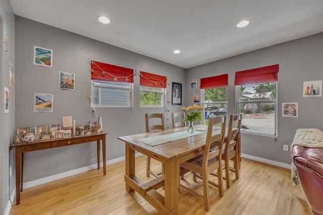 Photo - 5408 Avenue F