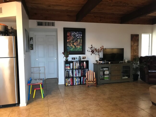 Photo - 1667 E Prince Rd