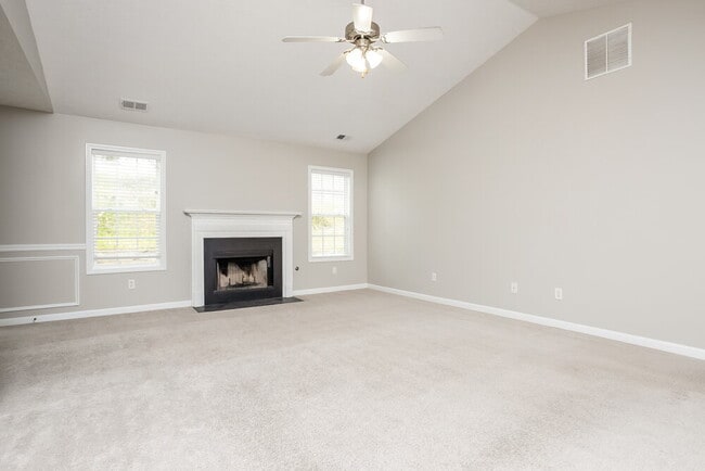 Photo - 226 Overlook Ct