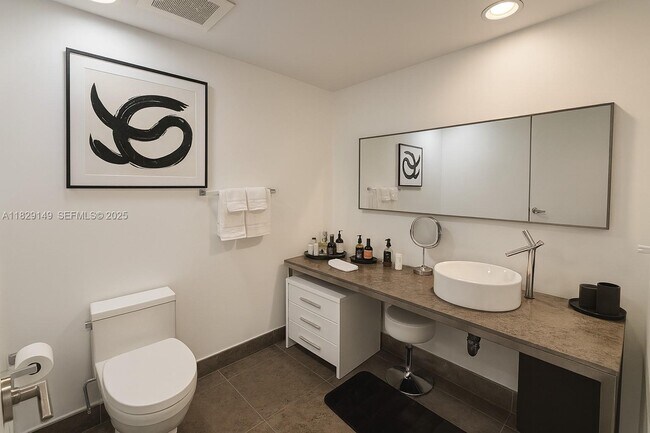 Photo - 465 Brickell Ave Unit 4004