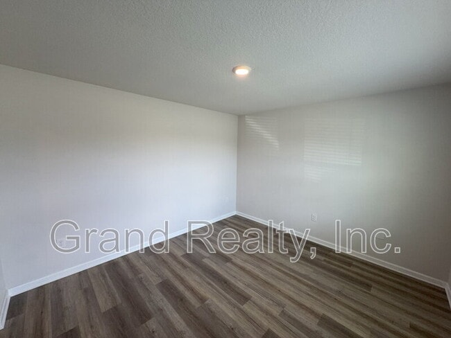 Photo - 5431 Peach Dr