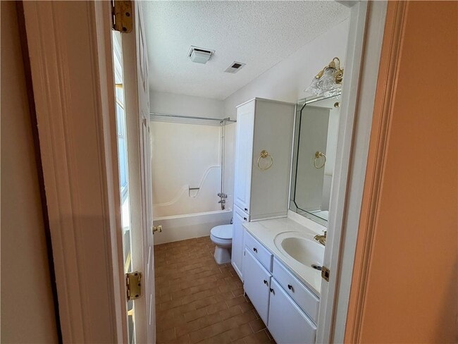 Photo - 311 Deerwood Cir