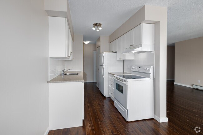 2BR, 1.5BA - 980SF - Kitchen