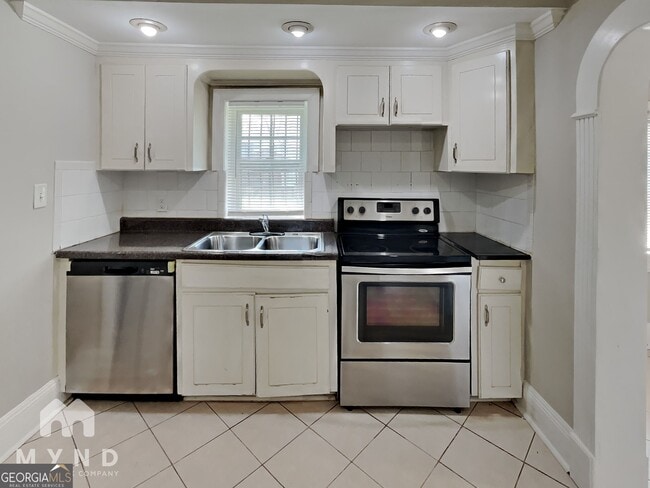 Photo - 1337 S Hairston Rd