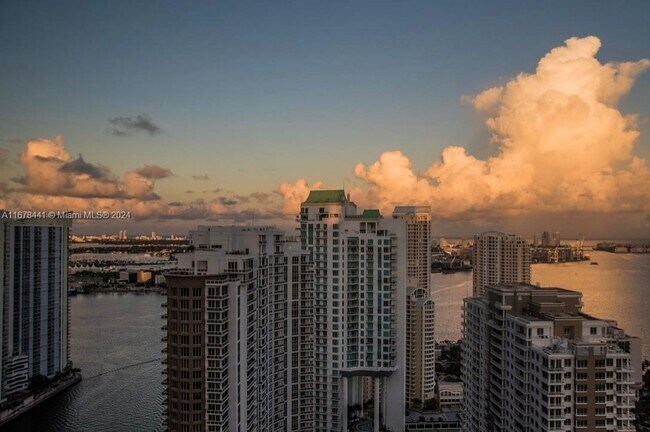Photo - 495 Brickell Ave Unit 4004