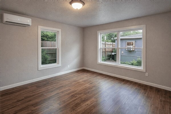 Photo - 511 W Cleveland St Unit 5