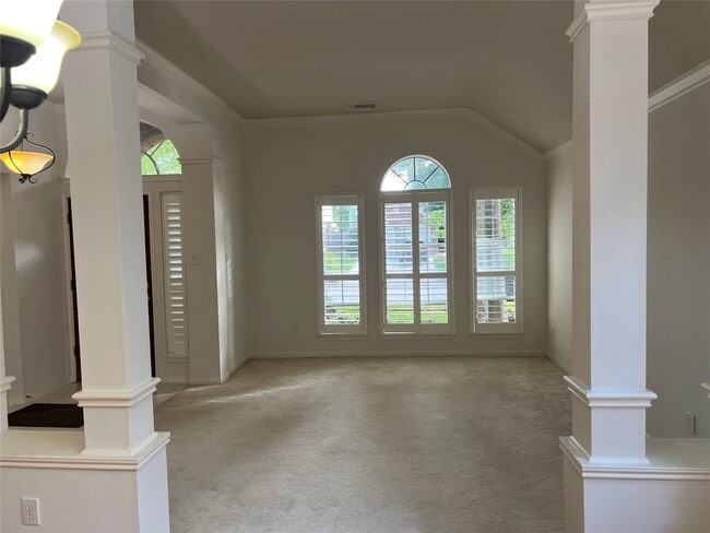 Photo - 14411 Milestone Ln