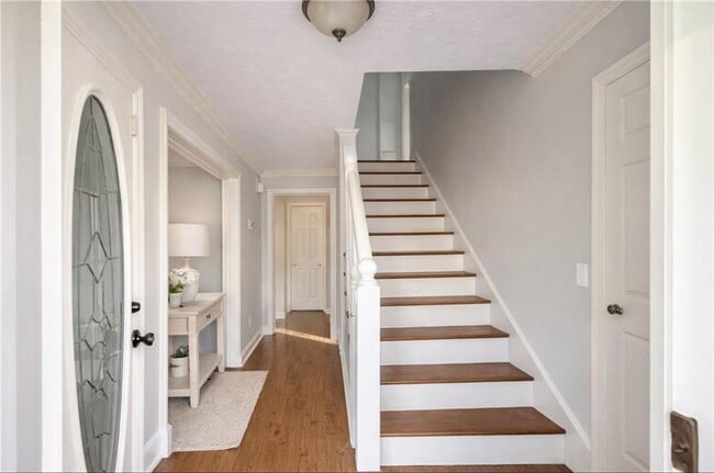 Photo - 1960 McEachern Manor Dr