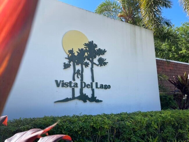 Photo - 1225 NW 21st St Unidad 15-1505