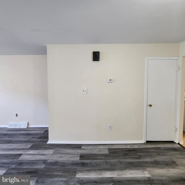 Photo - 2450 N Fairhill St