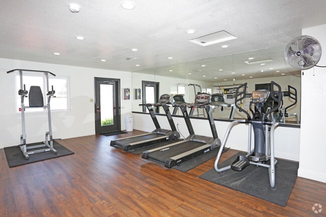 Fitness Center - Parkwood Apartments