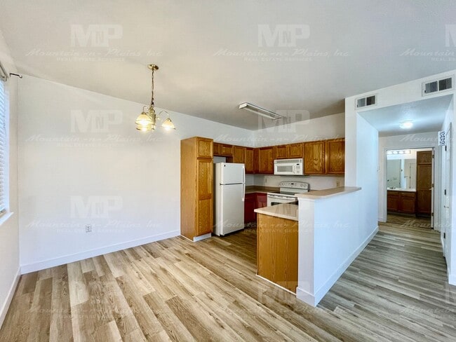 Photo - 3002 W Elizabeth St Unit 10B