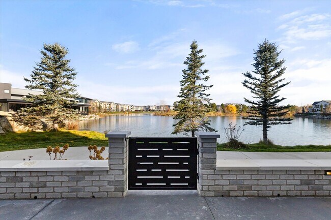 Photo - Waterfront End-Unit | 3 Bed | 3 Bath | 2,189 Sq. Ft. | Gated Community | Luxury Lake Living Unit The Cove Townhome