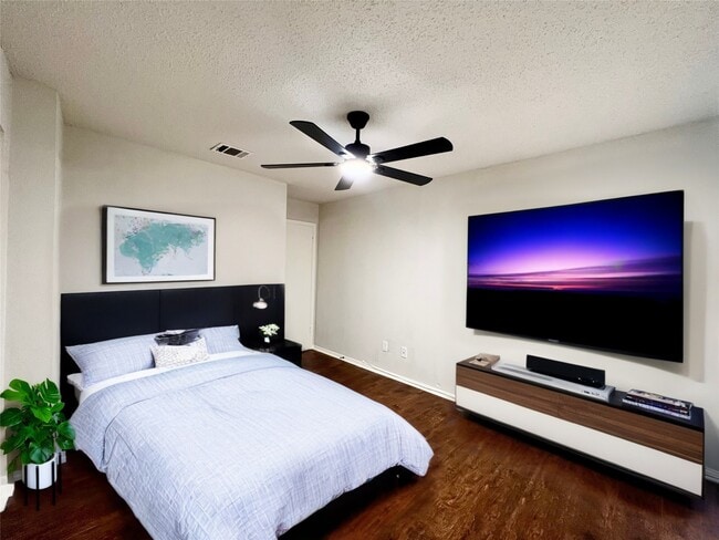 Photo - 9317 Pagewood Ln