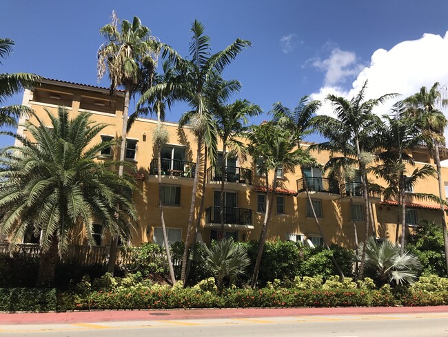 Photo - 8888 Collins Ave Condominio Unidad 414