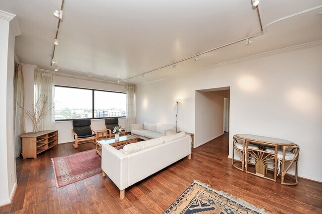 Photo - 5000 Montrose Blvd Unit 14H