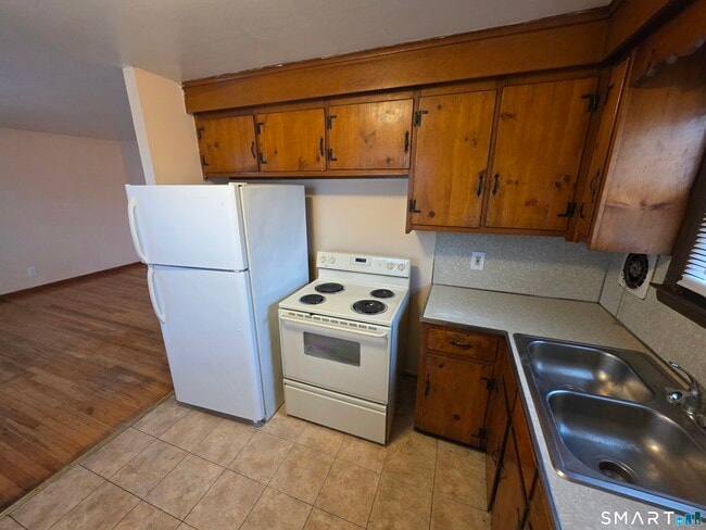 Photo - 62 Gravel St Unit D