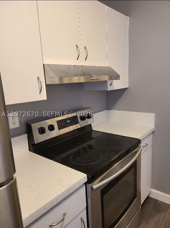 537 SW 2nd St Unidad 1-3