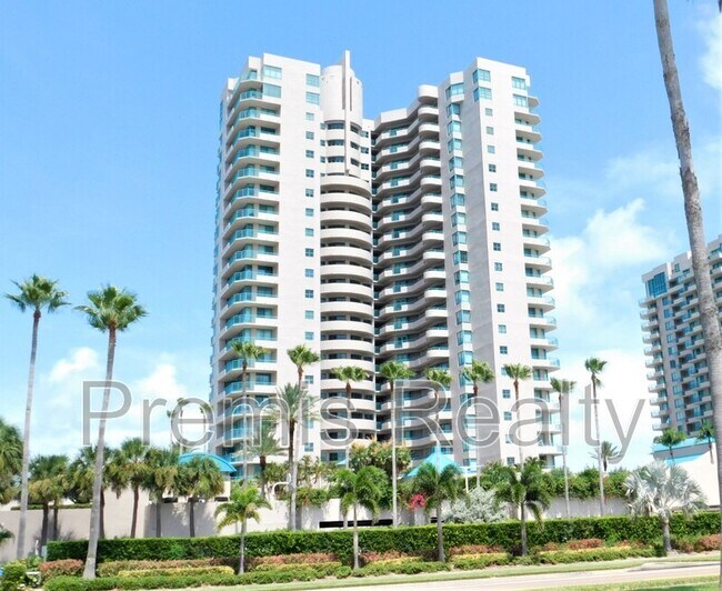 Building Photo - 1540 Gulf Blvd Rental