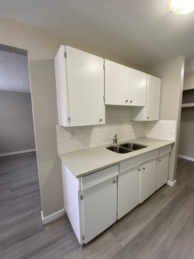 Photo - Ferncrest Manor