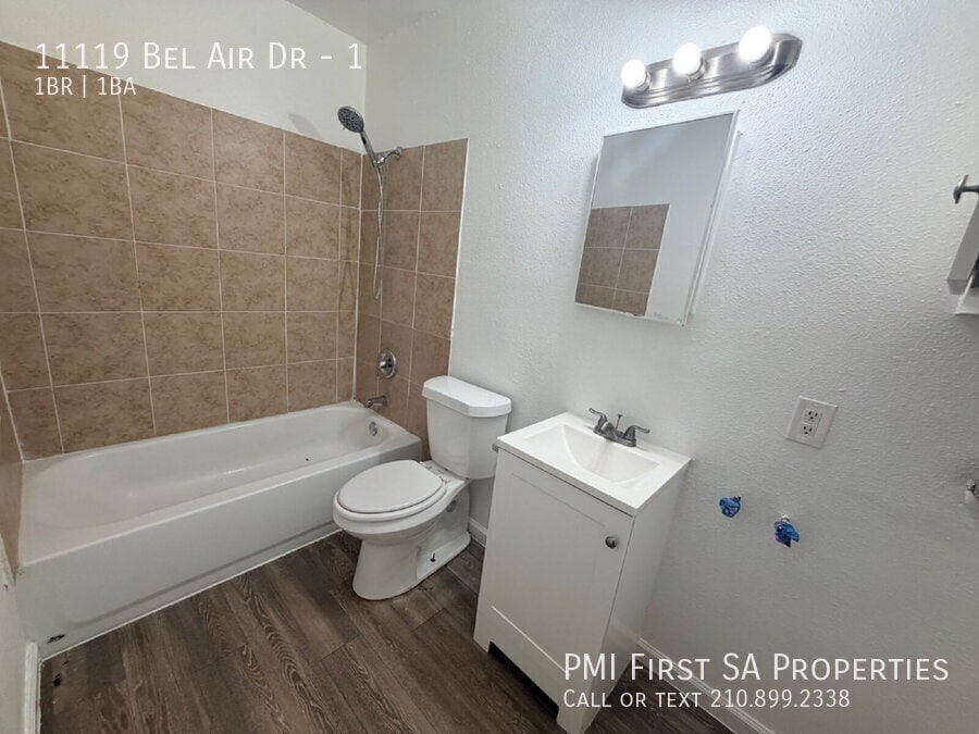Photo - 11119 Belair Dr Unit 1