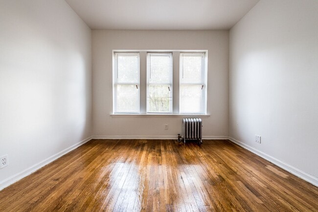 Photo - 400-08 S Laramie Ave Chicago, IL 60644