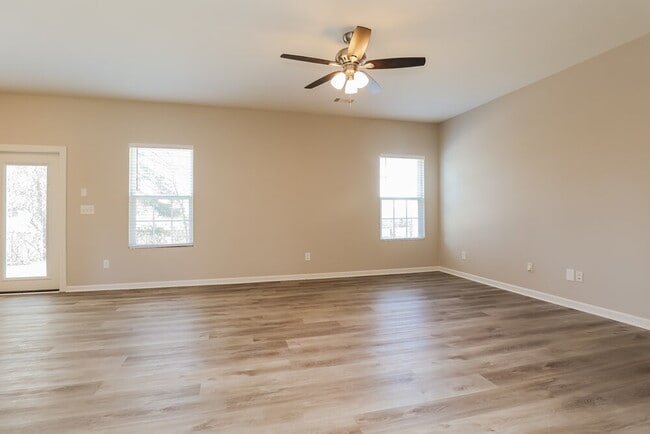 Photo - 5320 Ryan Allen Cir