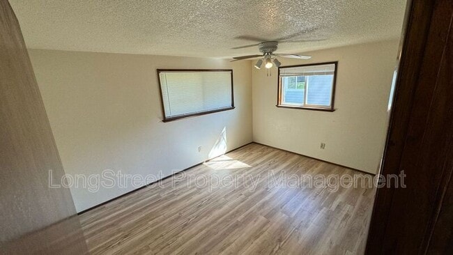 Photo - 1020 Pioneer St