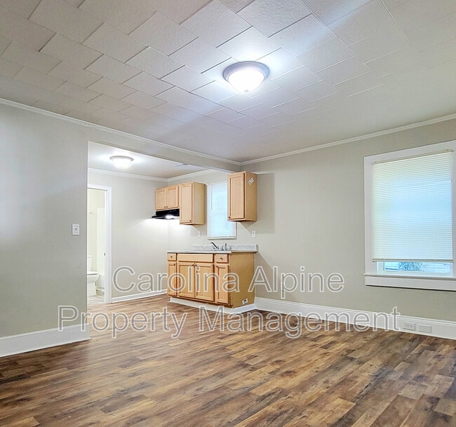 Photo - 1029 Caldwell St