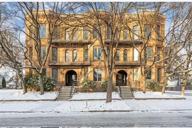 Photo - 561 Laurel Ave Unit #6