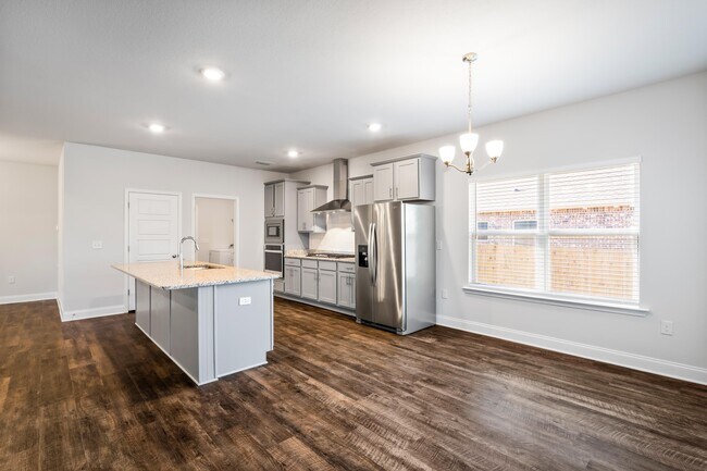 Photo - 31517 Shadwell Dr