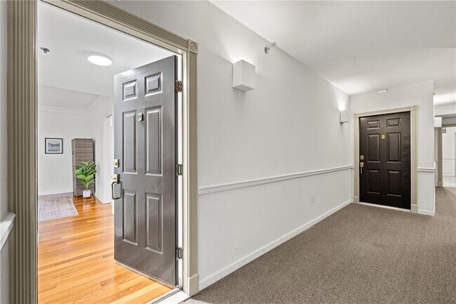 Photo - 275 13th St NE Unit 610