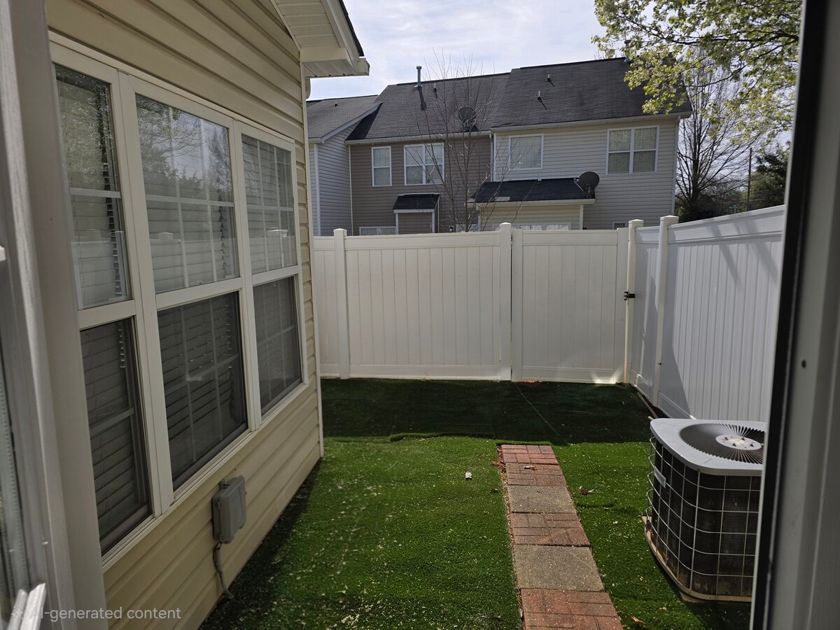 Photo - 108 Heritage Creek Way