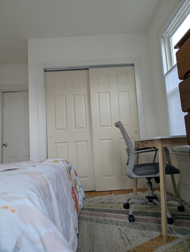 Photo - 13 Hammond Street Unit #1