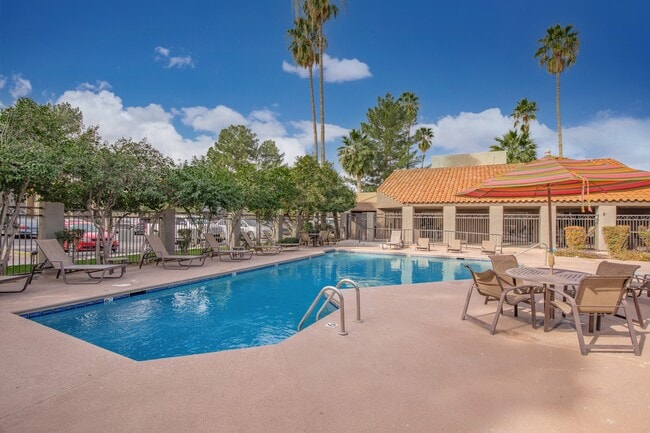 Photo - Metro on First