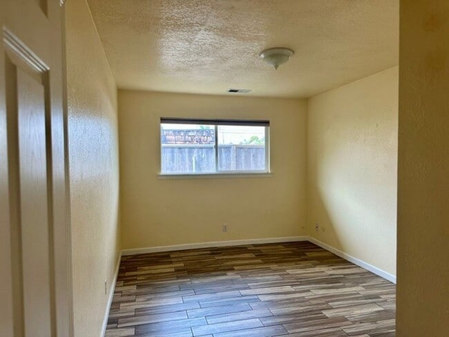 Photo - 359-361 N 3rd St Unit 361