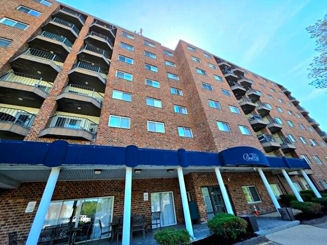 Photo - 230 Willard St Unit 407