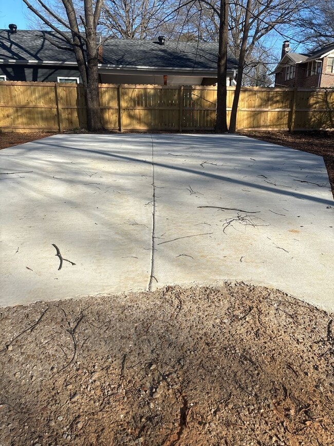 Photo - NEW LISITING