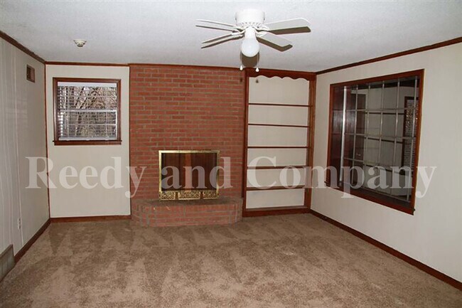 Photo - 6800 Old Brownsville Rd