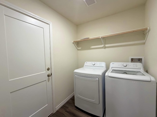 Photo - 7026 Phoenix Dr