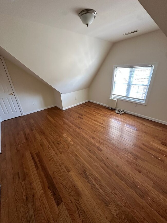 Photo - 126 James St Unit 126 3rd