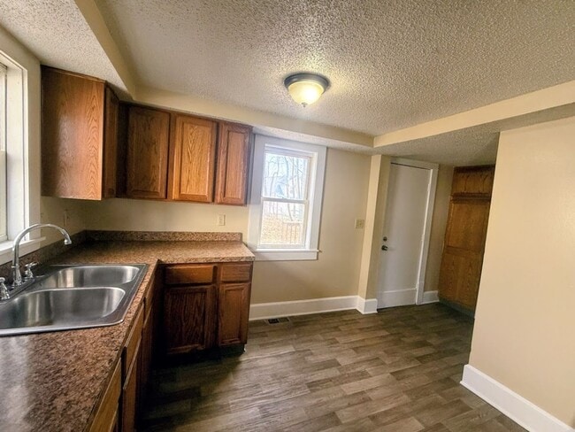 Photo - 729 Mallison Ave Unidad 729 Mallison Ave - Down