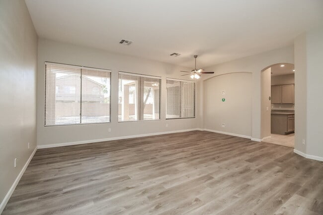 Photo - 11021 E Dover St