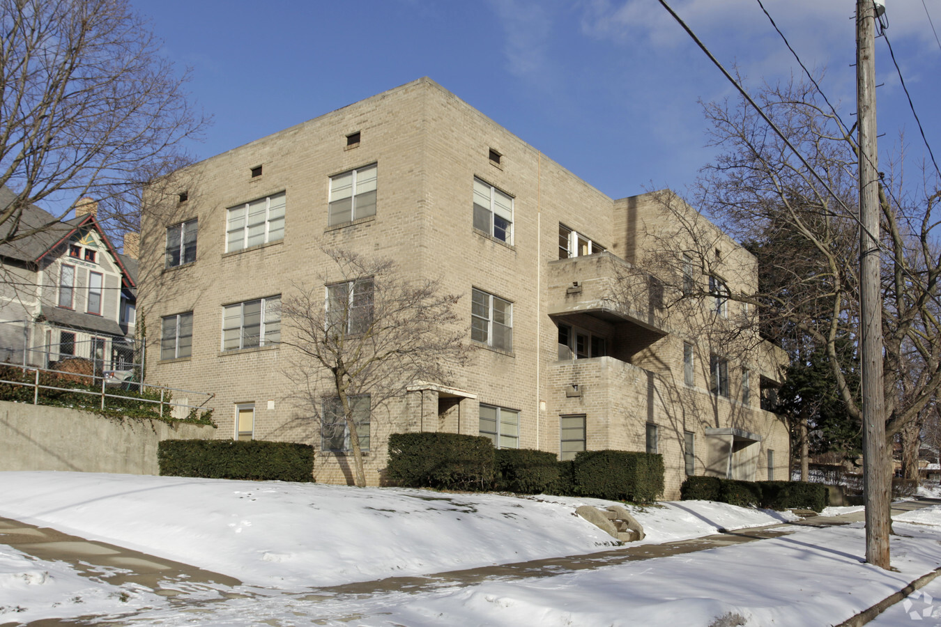 Croydon Apartments - Croydon Apartments