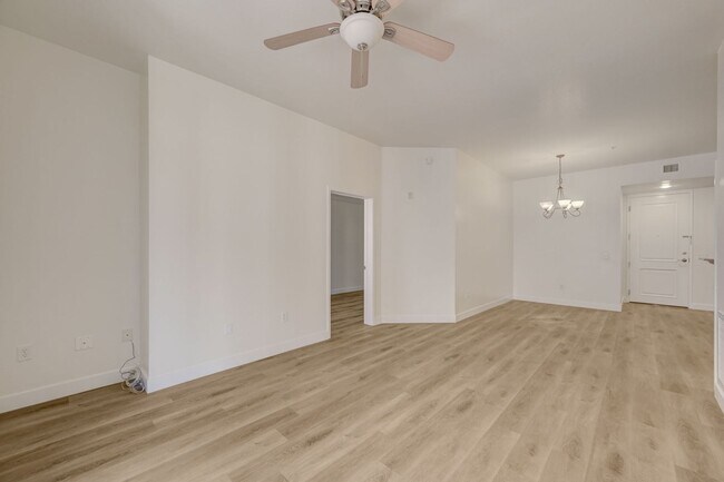 31 E Agate Ave Unit Park Avenue
