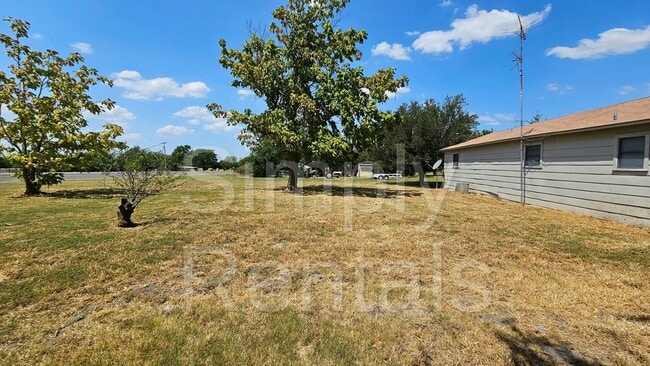 Photo - 4415 County Rd 1152