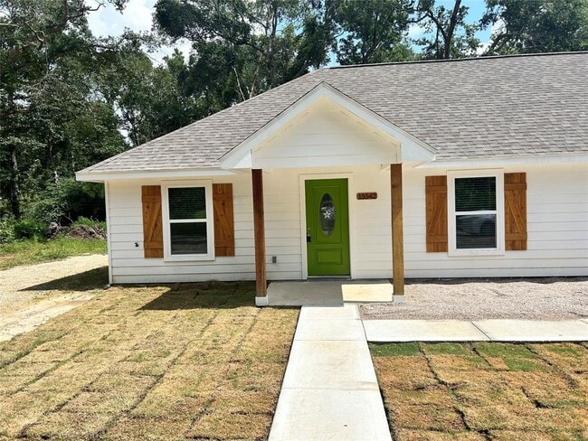 Photo - 15542 Towerwood Dr House