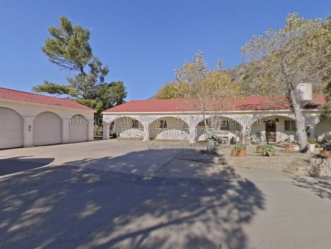 Building Photo - 1210 Toro Canyon Rd
