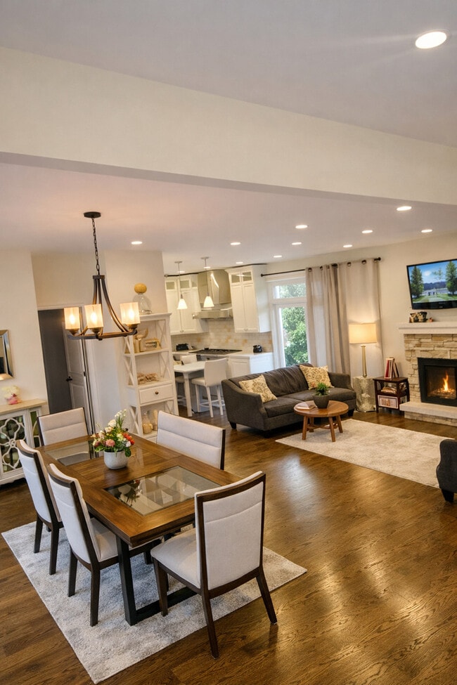 Photo - 3101 Sprucewood Rd